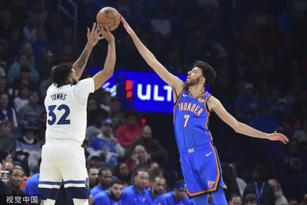 也毫不逊色 也毫不逊色